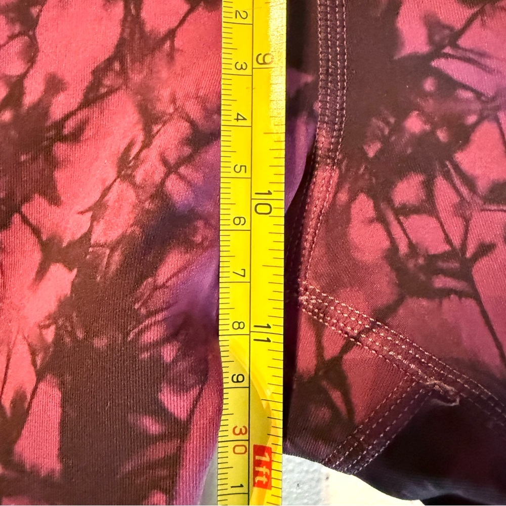 Lululemon -Wunder Under Pant (Hi-Rise)- Shibori Darkest Magenta Black - 10 - EUC - Picture 11 of 15